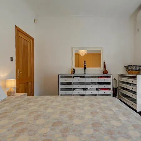 Apartment Spacious Serenity - Malta Near St Julians *